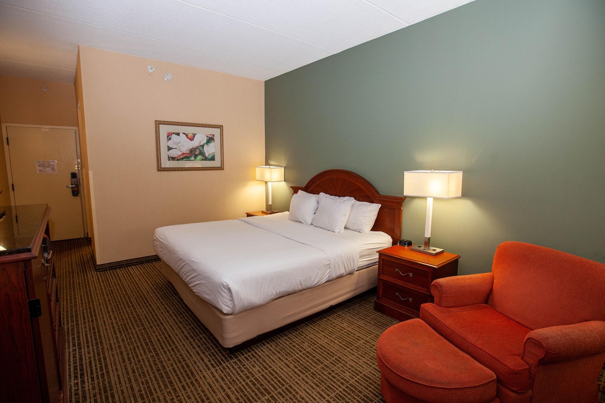 Baymont By Wyndham Knoxville/Cedar Bluff Εξωτερικό φωτογραφία