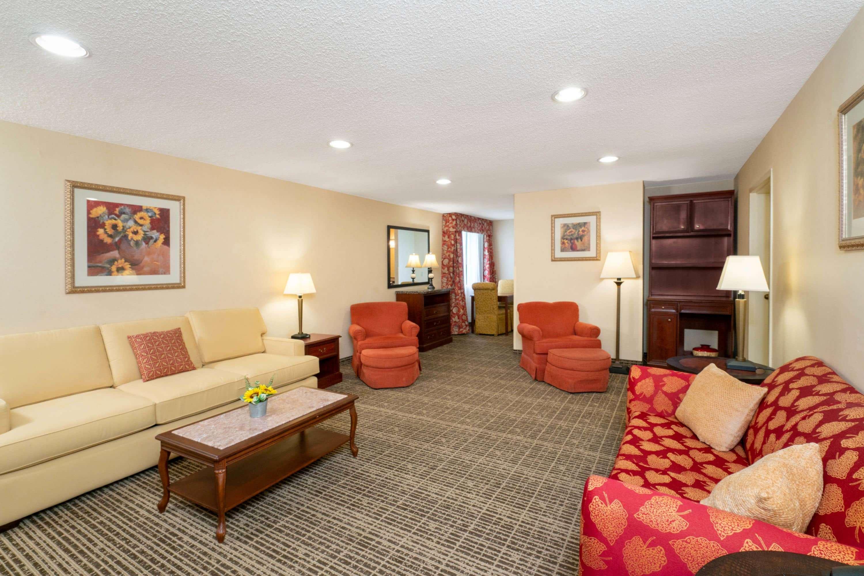 Baymont By Wyndham Knoxville/Cedar Bluff Εξωτερικό φωτογραφία